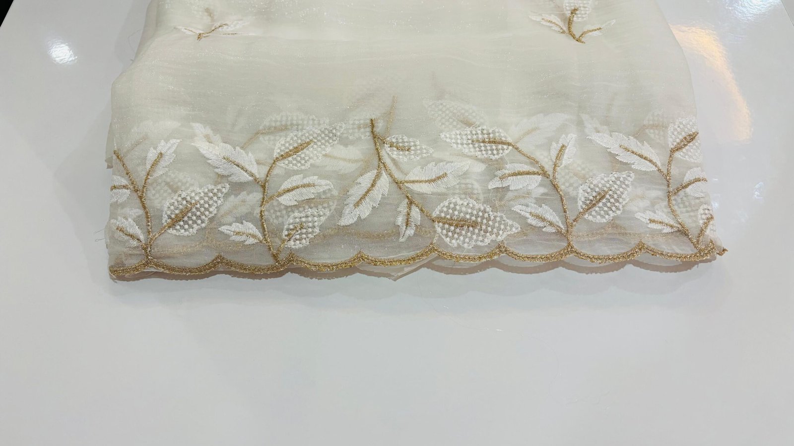 Designer Crunchy Fabric Saree – Peacock Motif & Elaborate Multi Work - Image 3