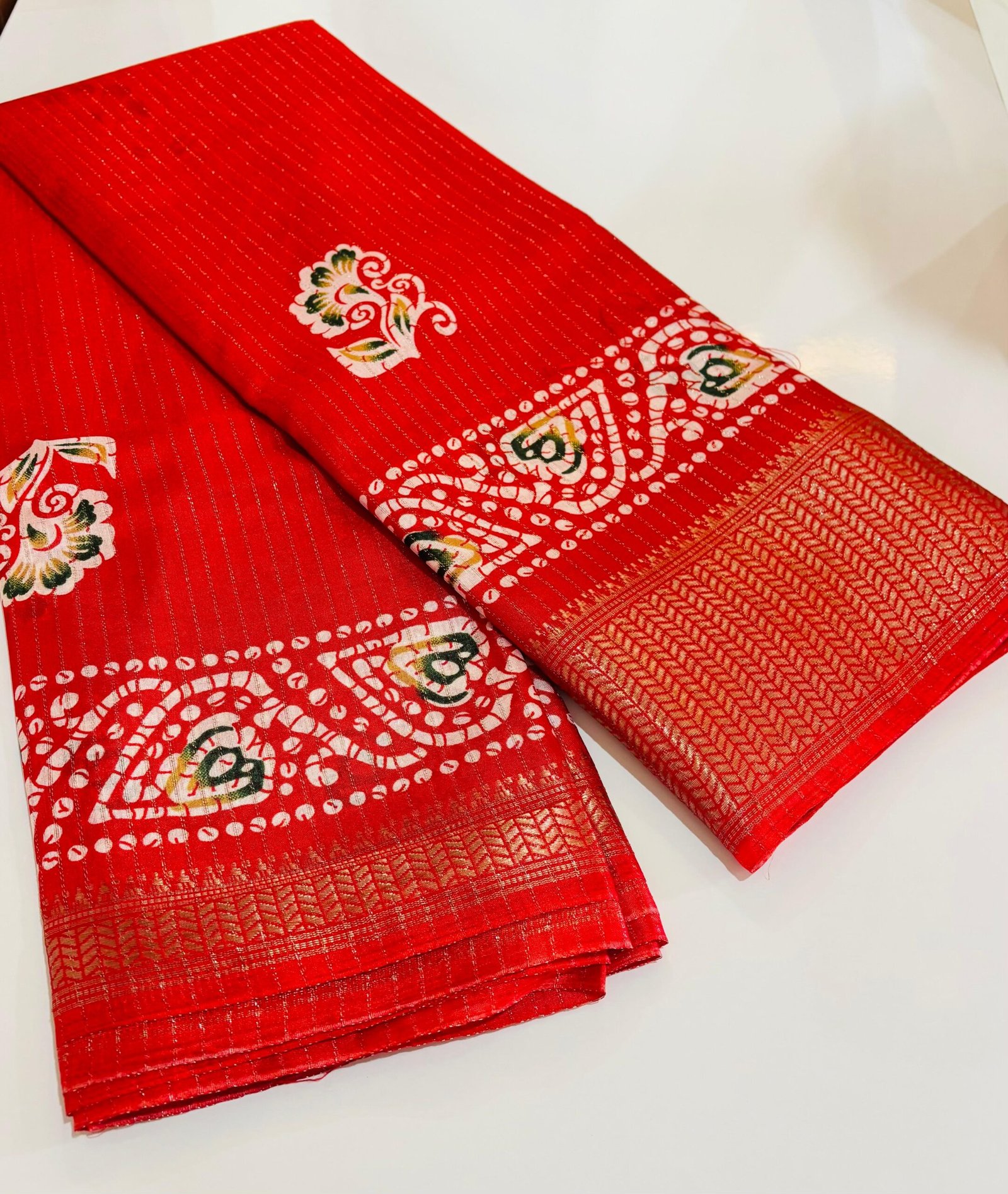 Orange Daily Wear Saree with Rich Zari Border – Elegant & Comfortable Drape - Image 2