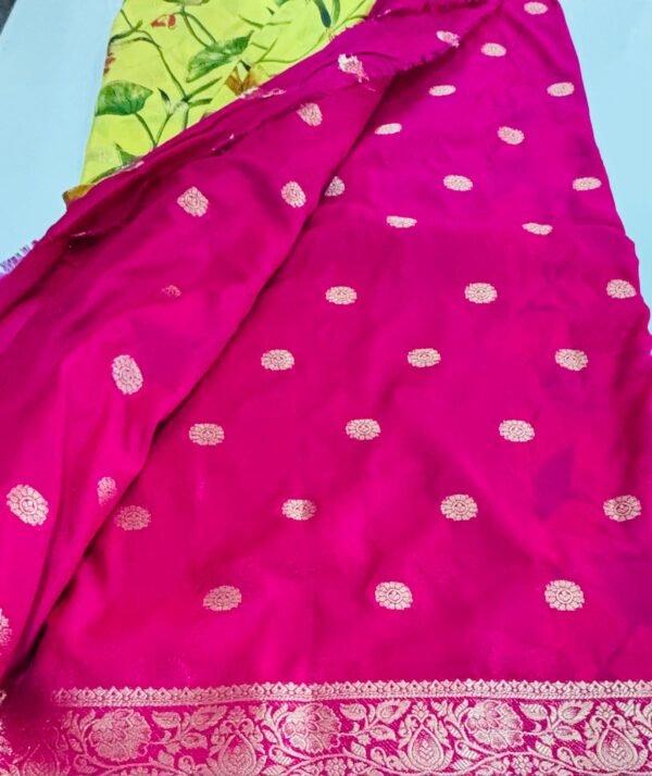 Semi Crepe Silk Saree – Red & Pink with Golden Zari Stripes - Image 3